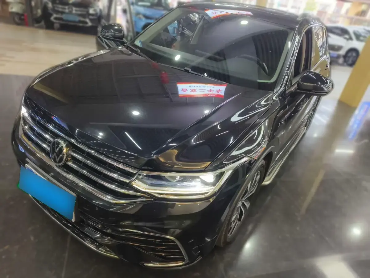 2022 Volkswagen Tiguan L 2.0T 186HP L4 7DCT
