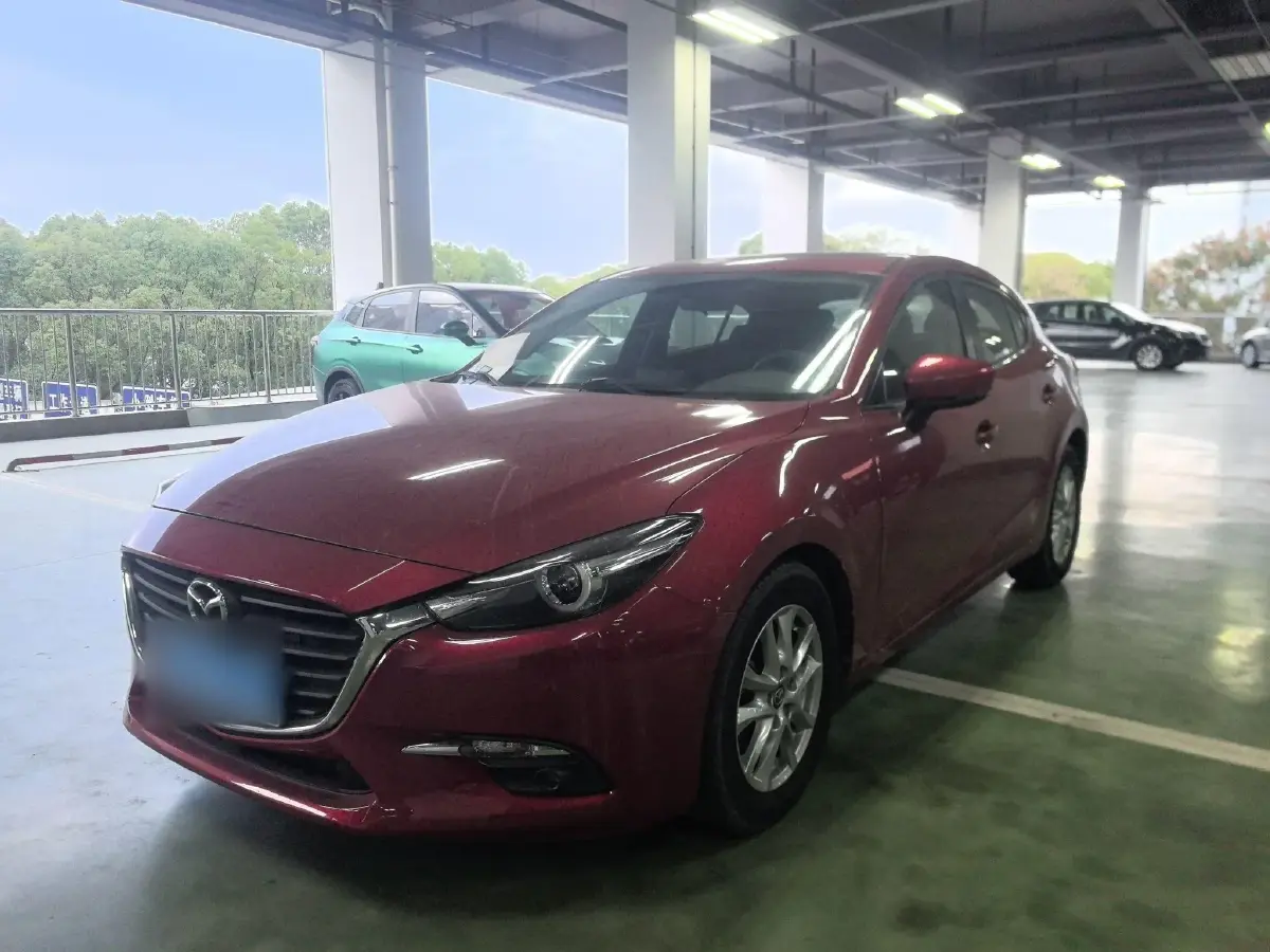 2017 Mazda 3 Axela 1.5L 117HP L4 6AT