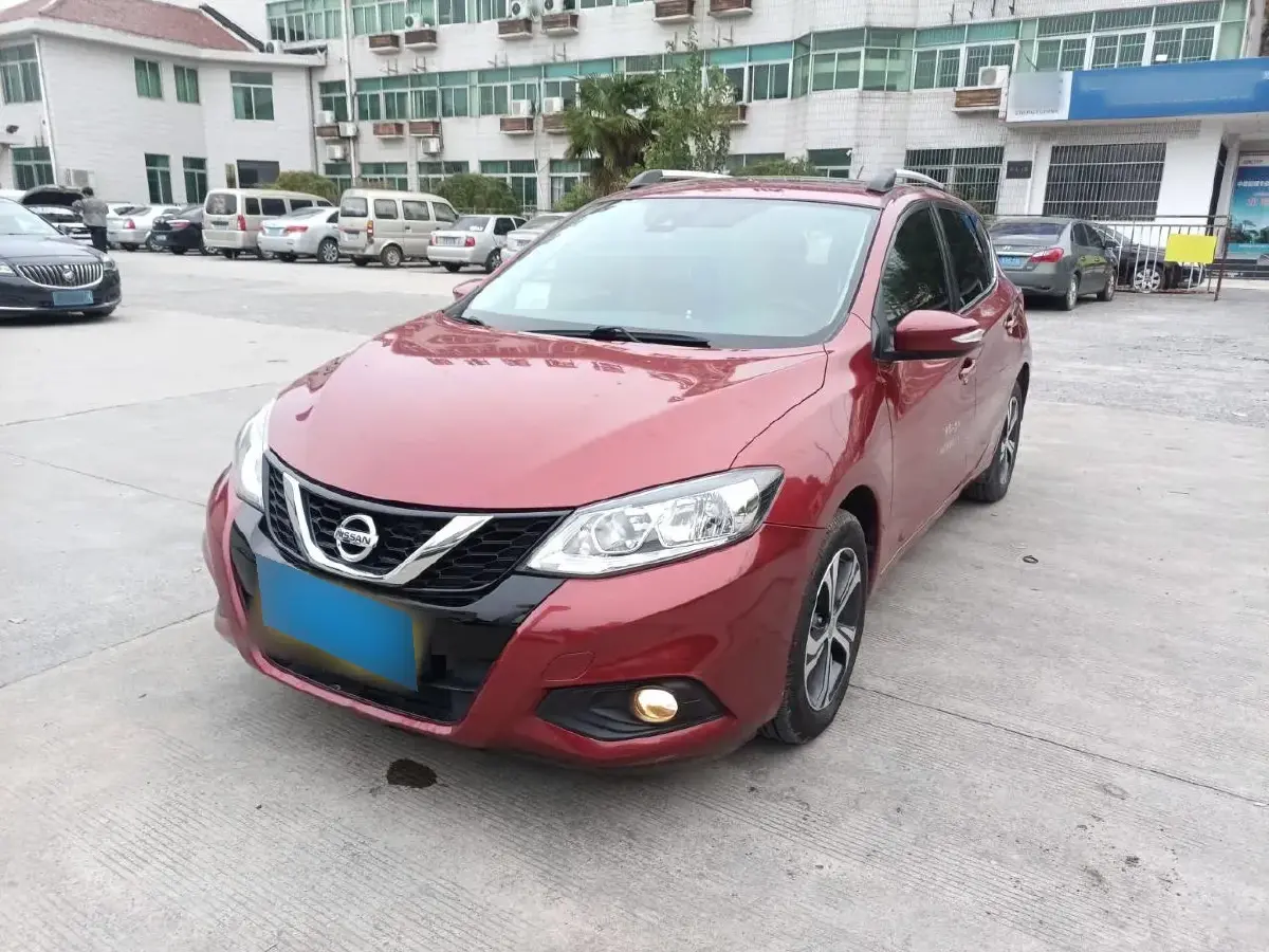 2016 Nissan Tiida 1.6L 126HP L4 CVT