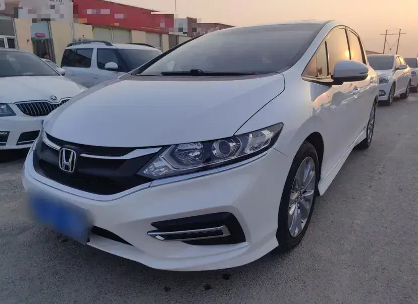 2017 Honda Jade 1.8L 141HP L4 5AT