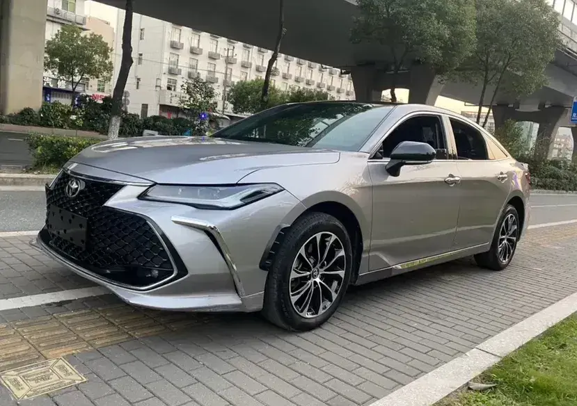 2022 Toyota Avalon 2.5L 209HP L4 8AT