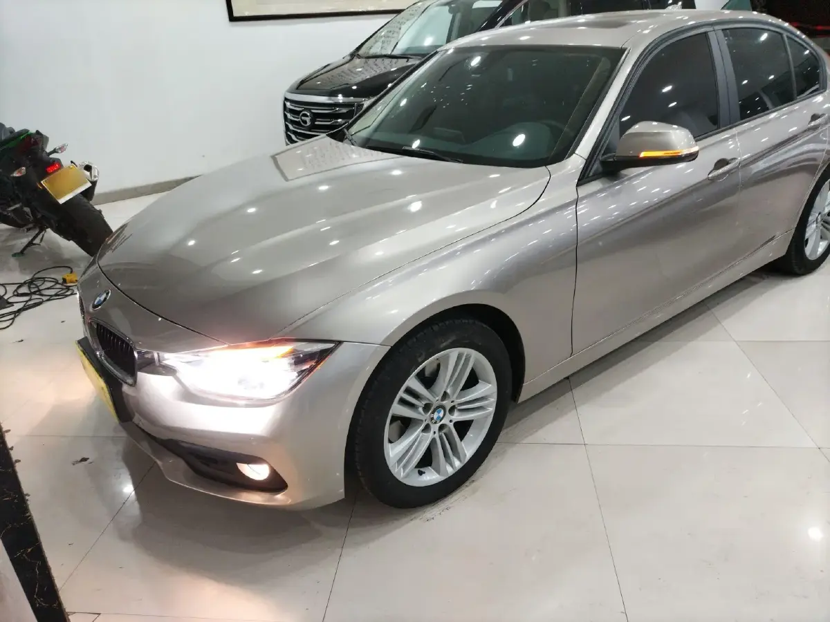 2017 BMW 3 Series 1.5T 136HP L3 8AT