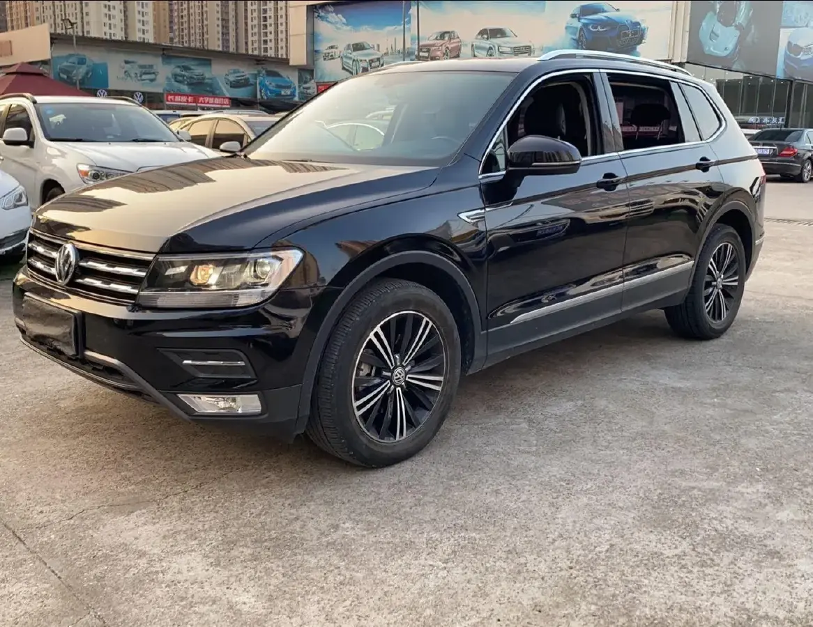 2019 Volkswagen Tiguan L 2.0T 186HP L4 7DCT