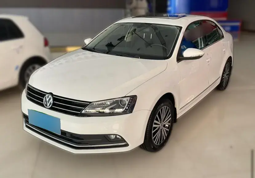 2017 Volkswagen Sagitar 1.4T 131HP L4 7DCT