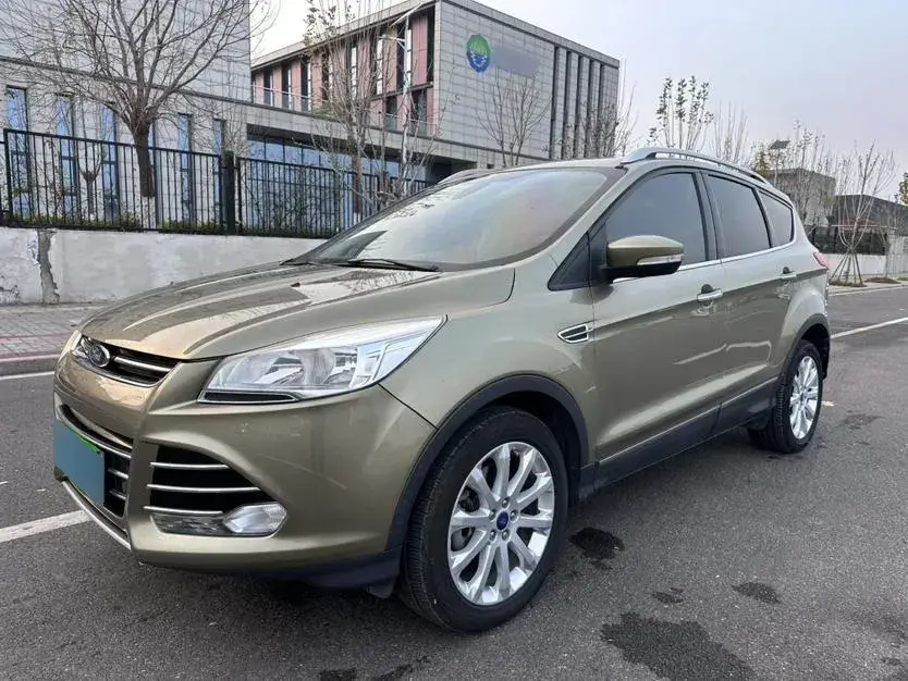 2013 Ford Kuga 1.6T 177HP L4 6AT