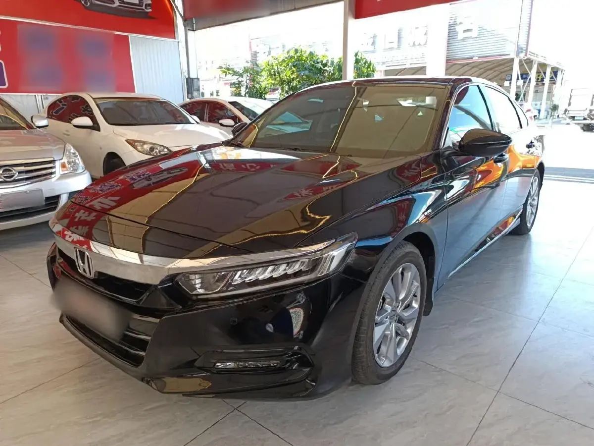 2018 Honda Accord 1.5T 194HP L4 CVT