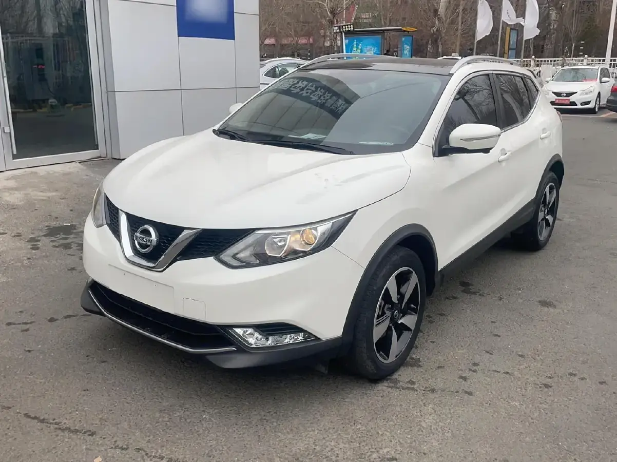 2016 Nissan Qashqai 2.0L 150HP L4 CVT