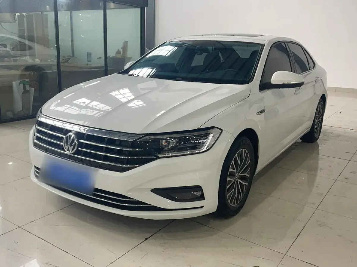 2021 Volkswagen Sagitar 1.4T 150HP L4 7DCT