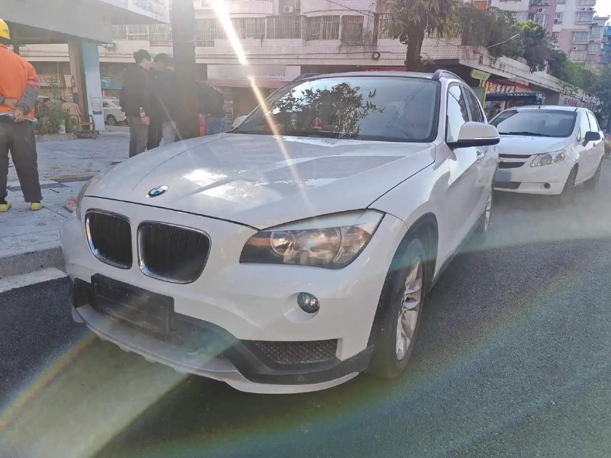 2015 BMW X1 2.0T 156HP L4 8AT