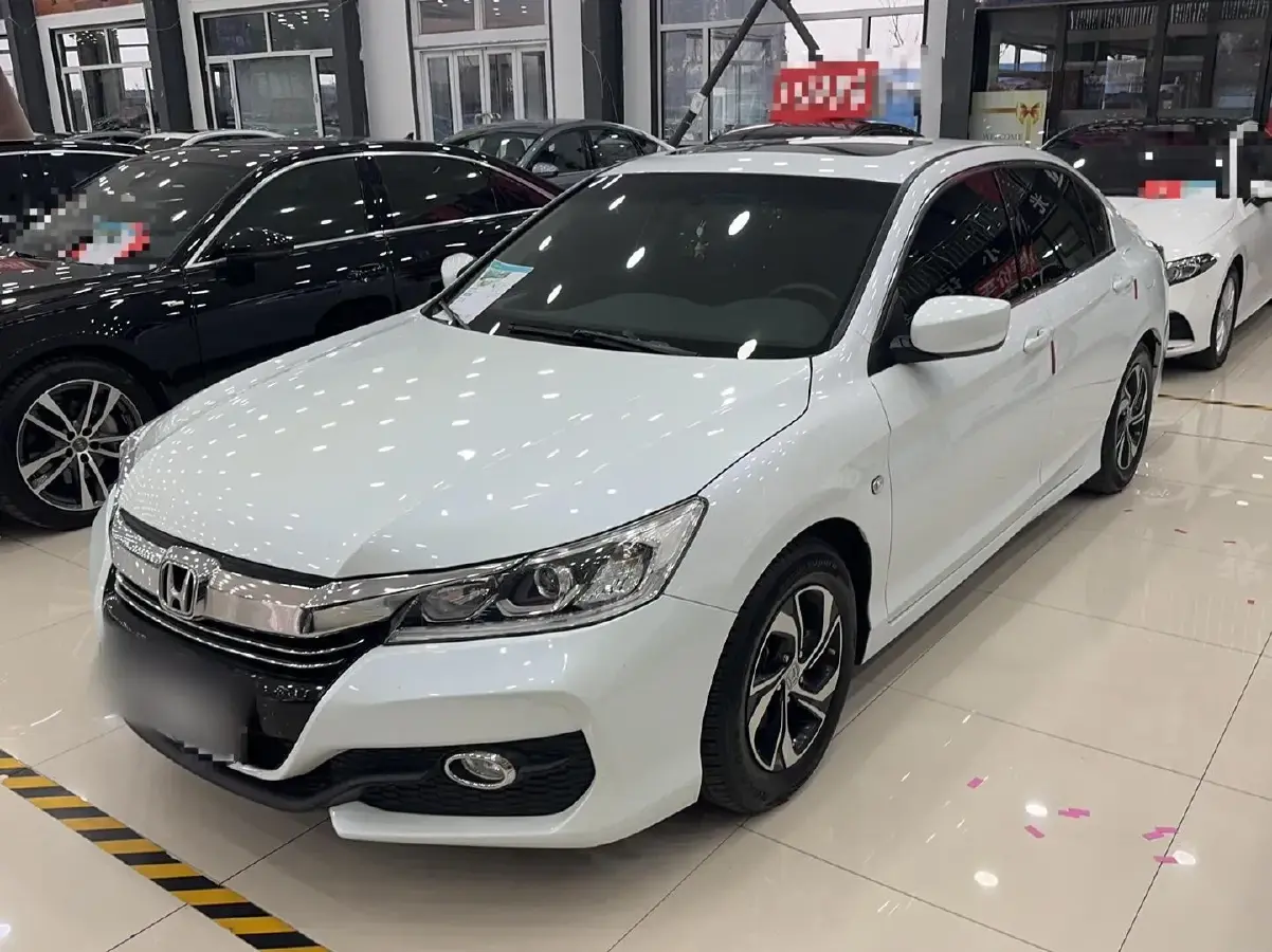 2016 Honda Accord 2.0L 155HP L4 CVT