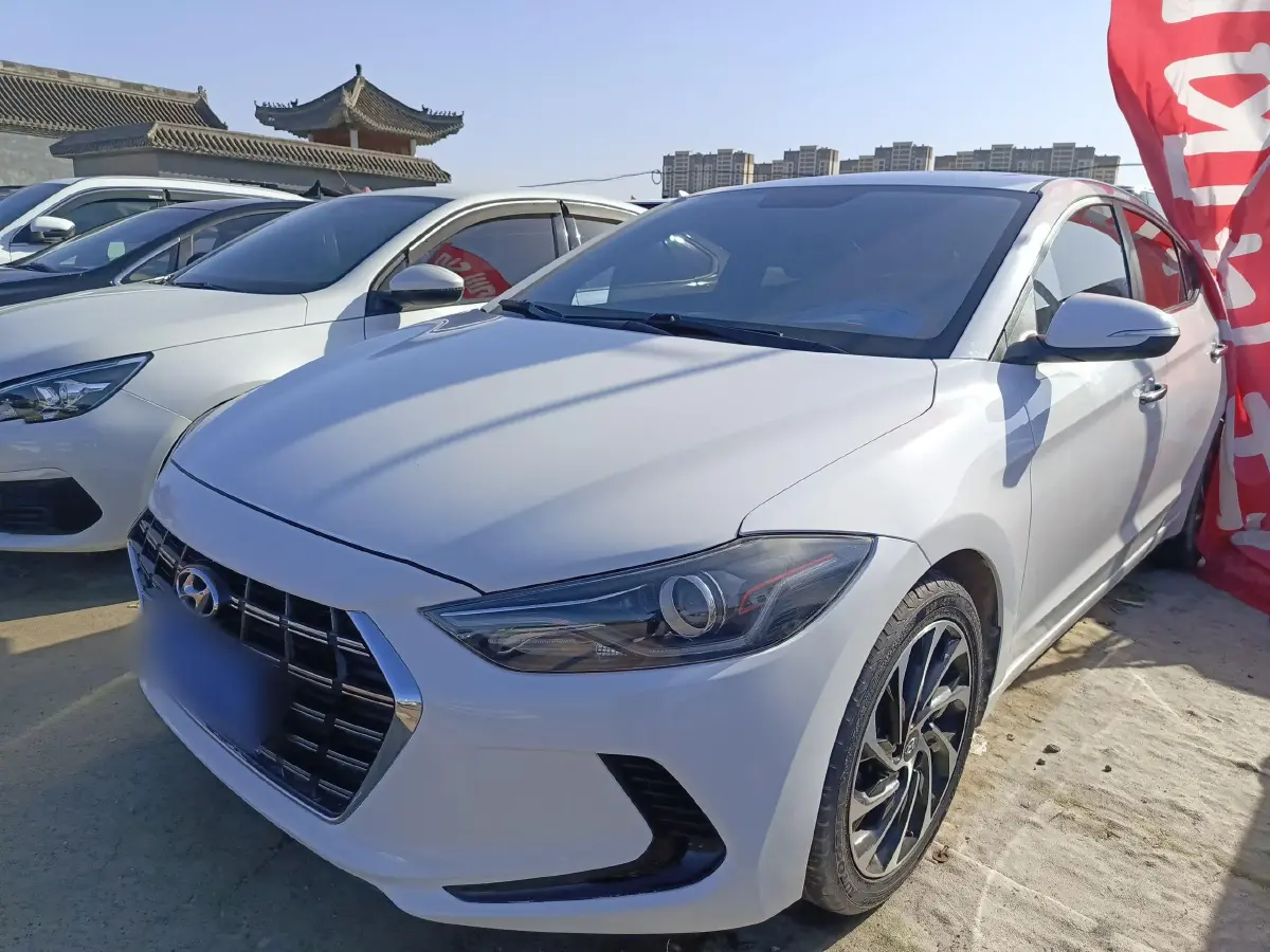 2020 Hyundai Elantra 1.5L 115HP L4 CVT