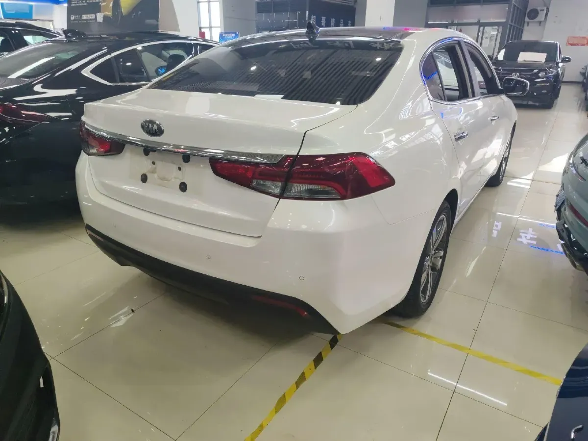 2017 Kia Cachet 1.8L 143HP L4 6AT,autocango,china used car exporter,china ev exporter,chinese used car exporter,chinese used ev exporter