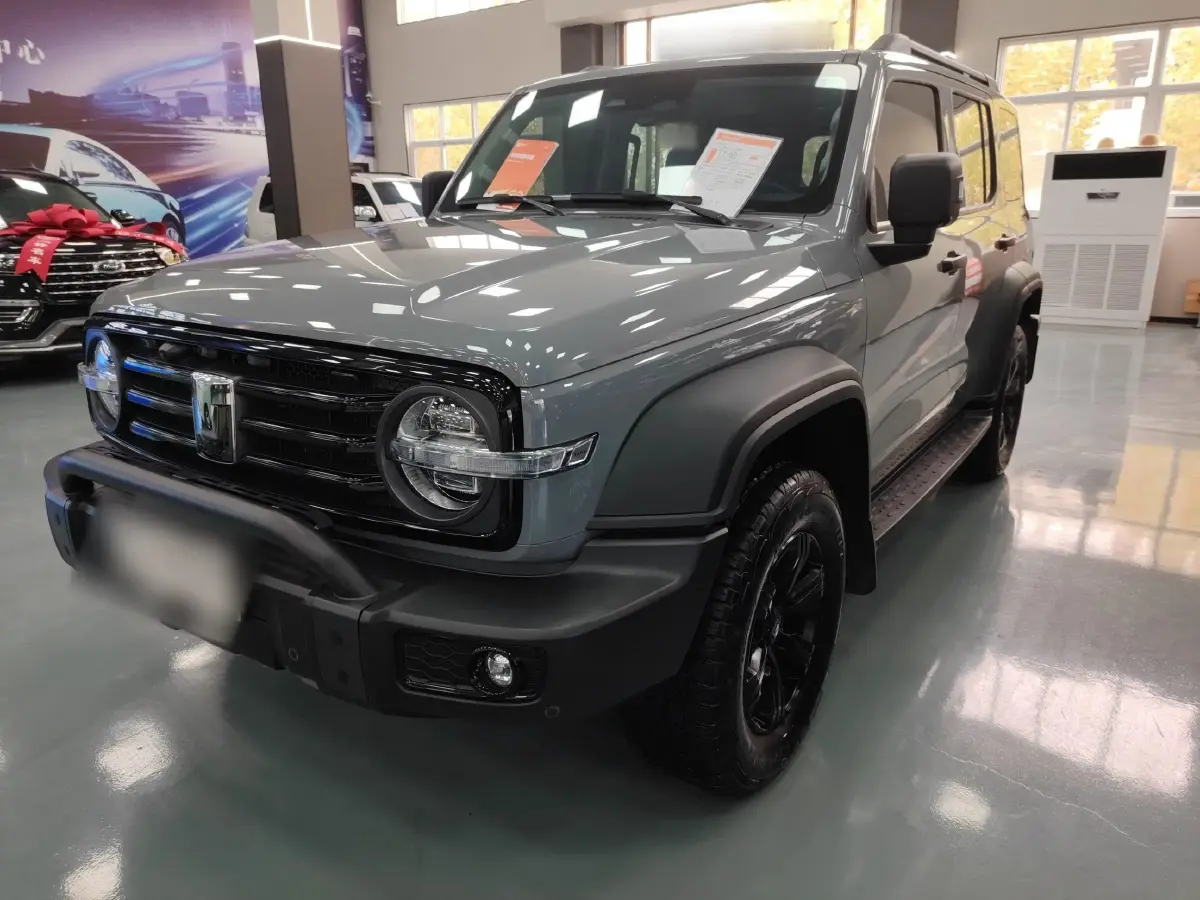 2021 Tank 300 2.0T 227HP L4 8AT