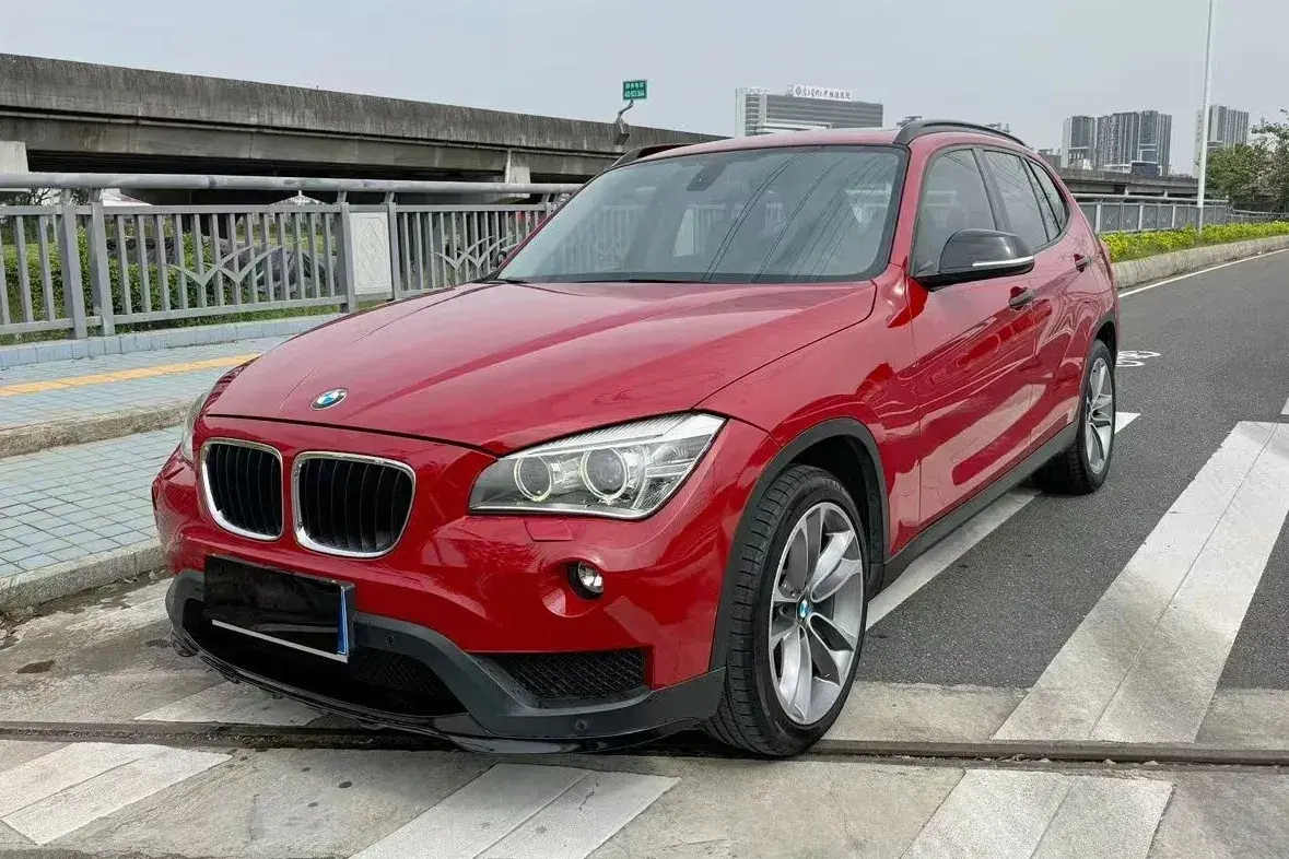 2015 BMW X1 2.0T 156HP L4 8AT