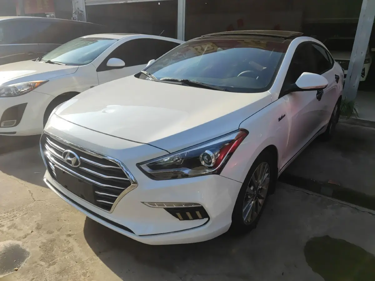 2017 Hyundai Mistra 1.6T 175HP L4 7DCT