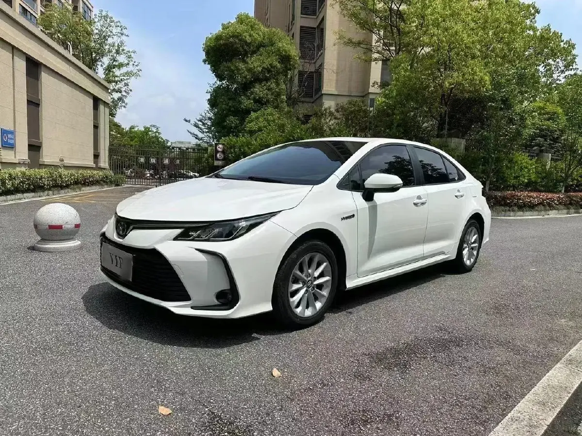2021 Toyota Corolla 1.8L 98HP L4 E-CVT Hybrid