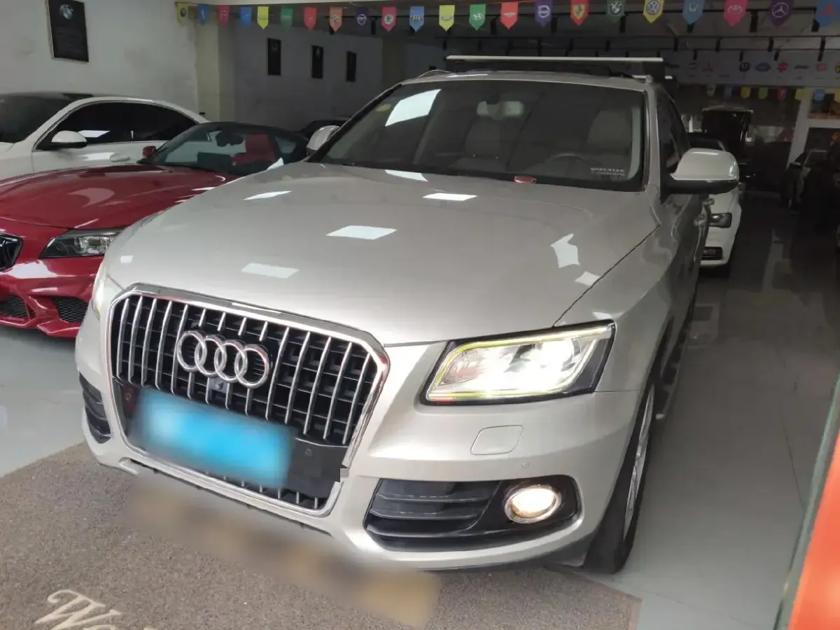 2013 Audi Q5 2.0T 211HP L4 8AT