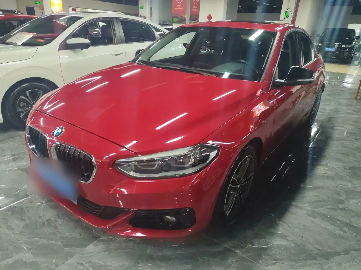 2018 BMW 1 Series 1.5T 136HP L3 6AT