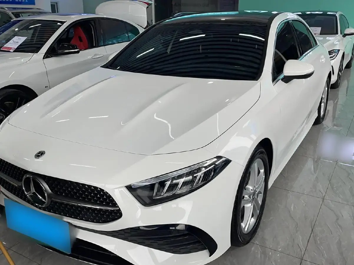 2023 Mercedes-Benz A Class 1.3T 136HP L4 7DCT
