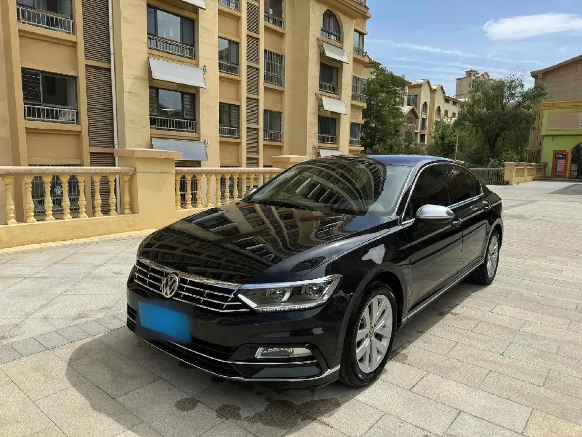 2017 Volkswagen Magotan 1.8T 180HP L4 7DCT