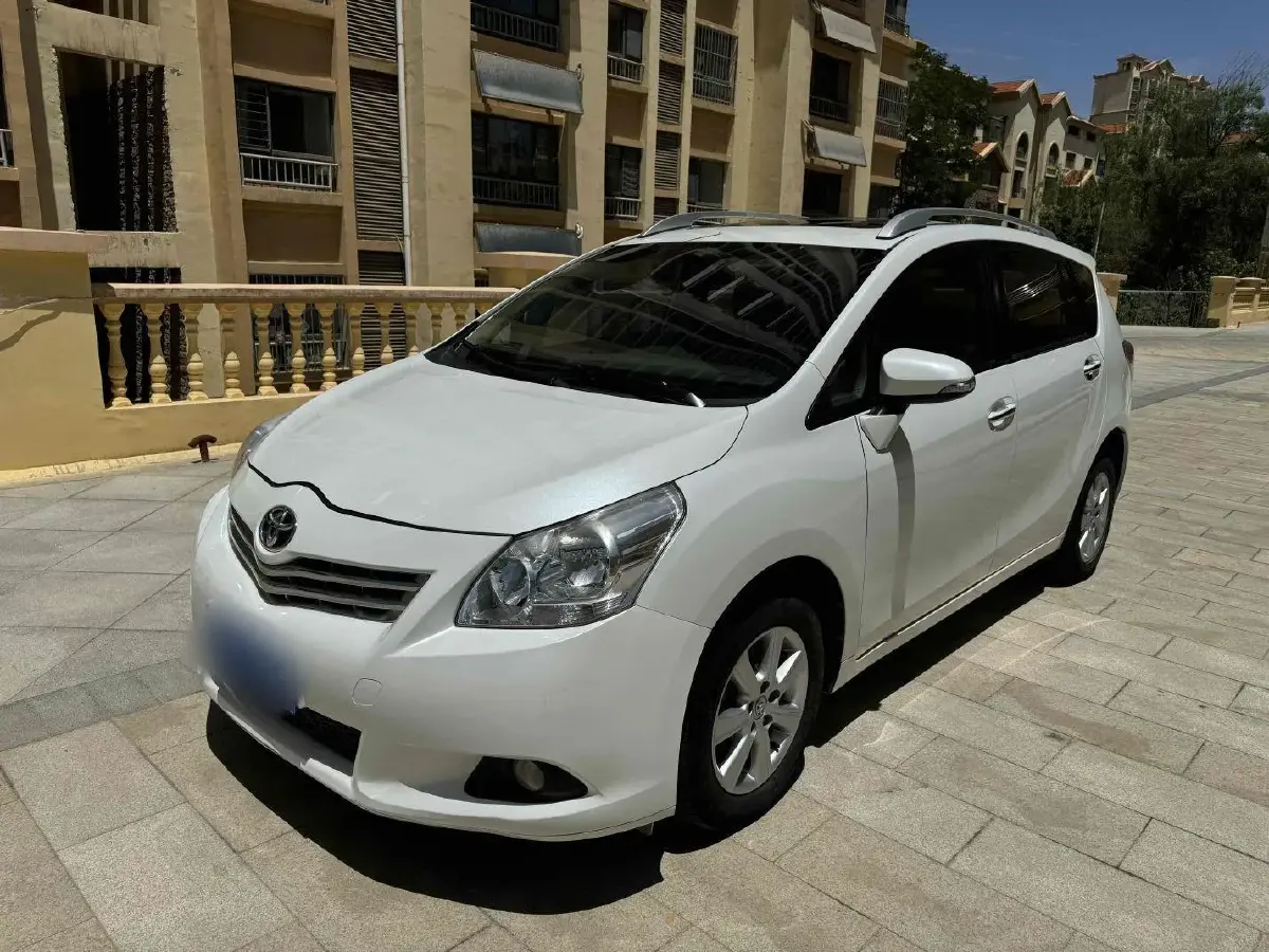 2014 Toyota Verso 1.8L 140HP L4 CVT