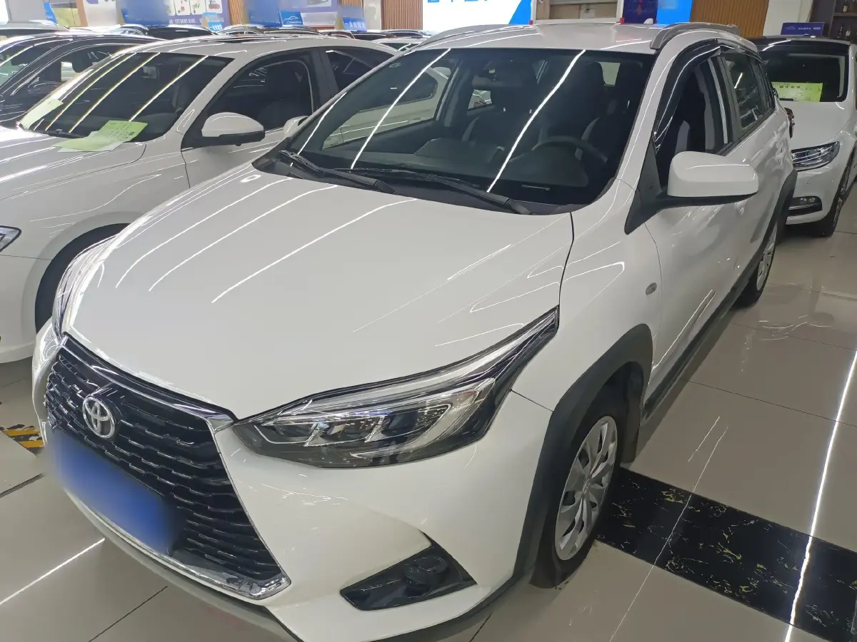 2020 Toyota Yaris L 1.5L 110HP L4 CVT