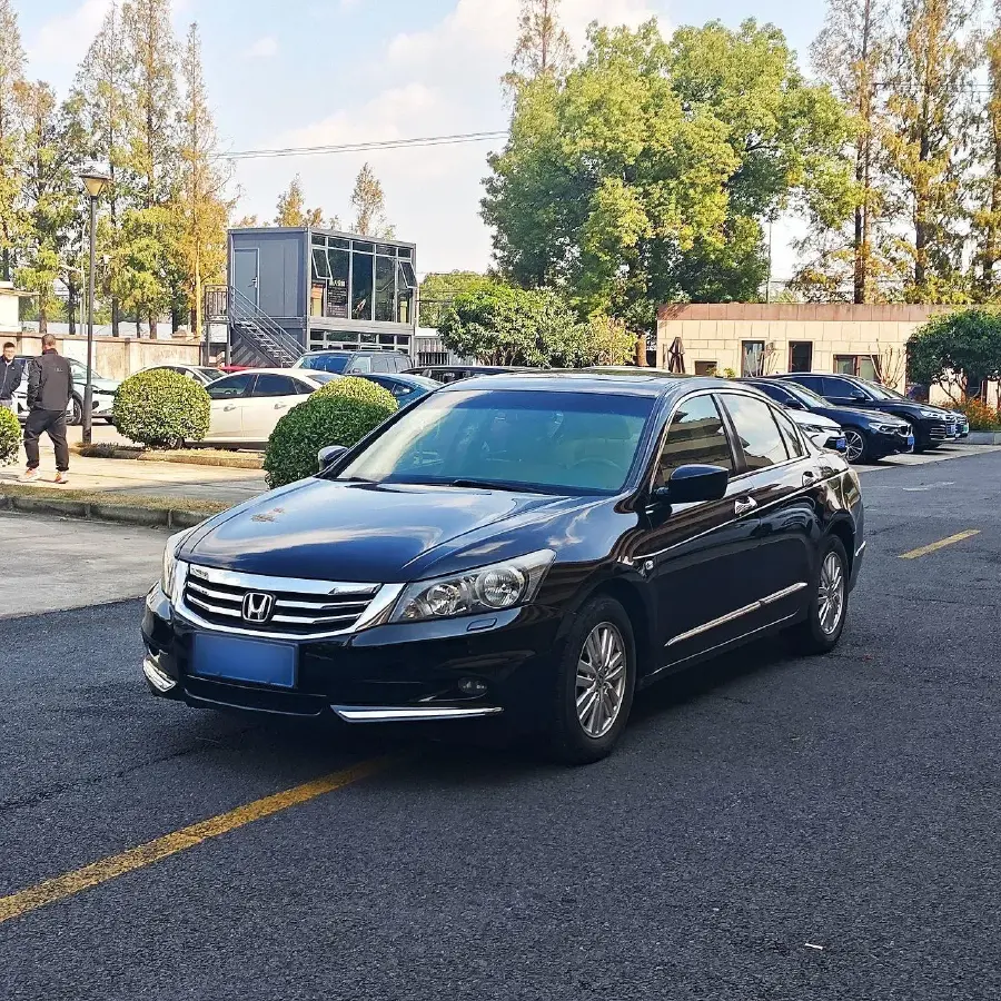 2013 Honda Accord 2.0L 156HP L4 5AT