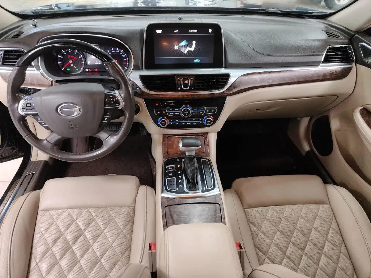 2016 GAC Trumpchi GA8 2.0T 197HP L4 6AT,autocango,china used car exporter,china ev exporter,chinese used car exporter,chinese used ev exporter