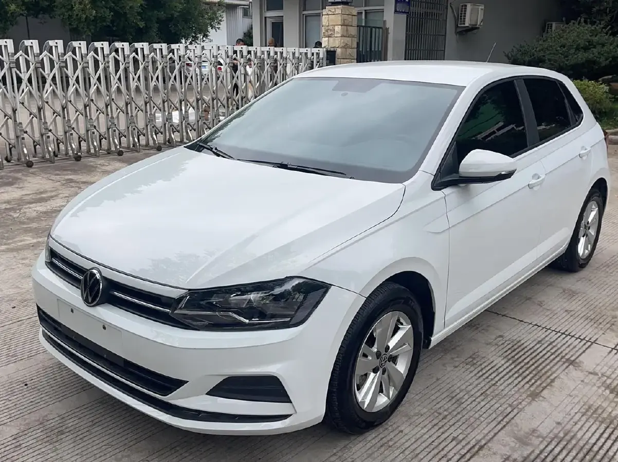 2023 Volkswagen Polo 1.5L 110HP L4 6AT