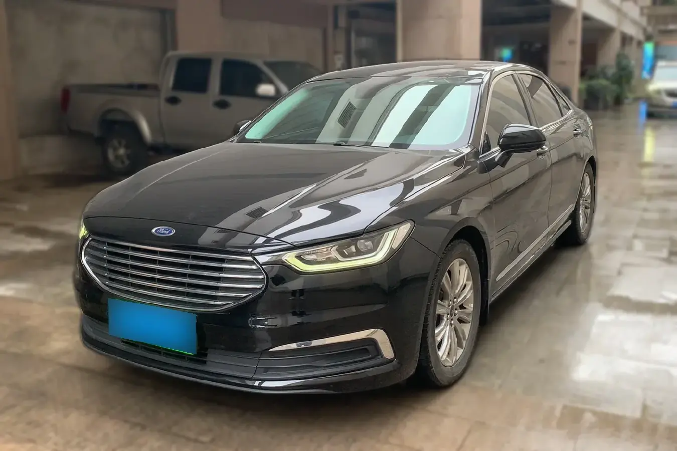 2019 Ford Taurus 2.0T 245HP L4 8AT