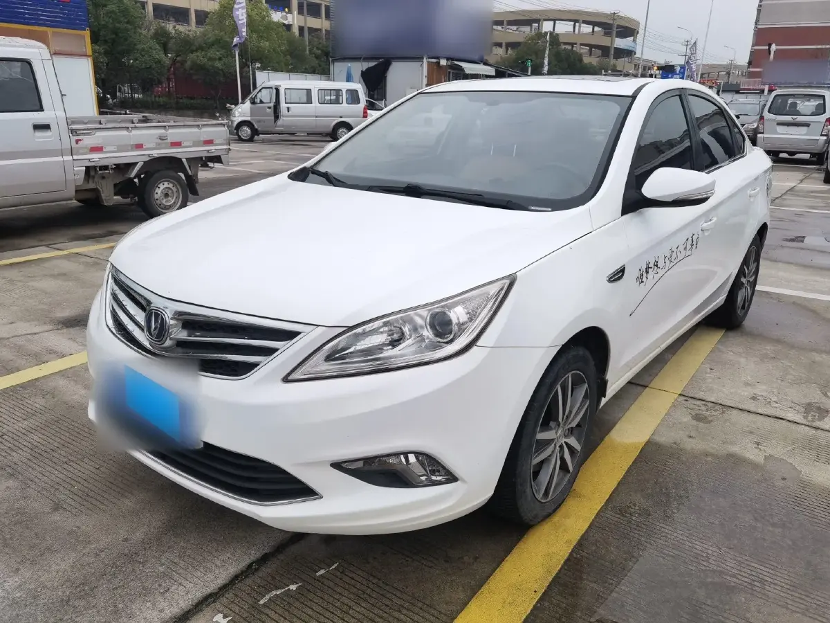 2015 ChangAn Eado 1.6L 125HP L4 5MT