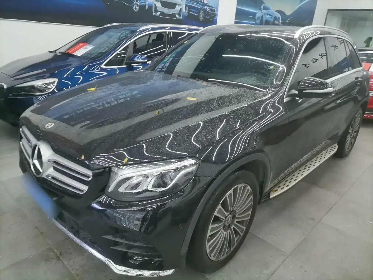 2017 Mercedes-Benz GLC Class 2.0T 211HP L4 9AT