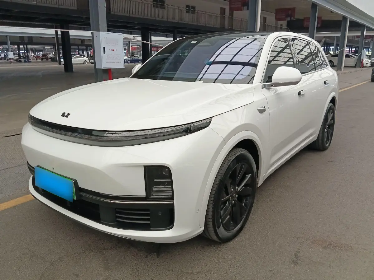 2023 Li L7 Range Extended 154HP REEV 40.9KWH