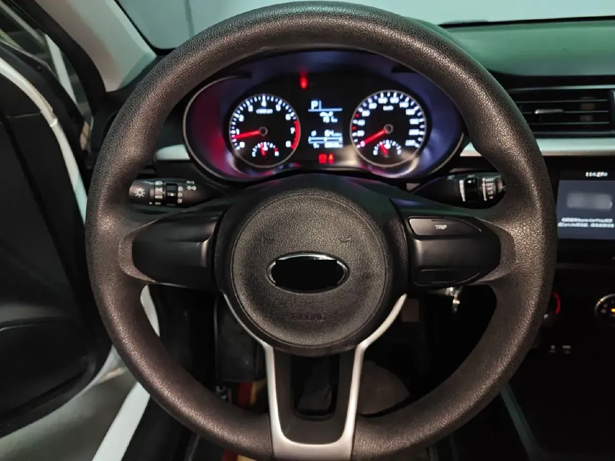 2017 Kia K2 1.4L 100HP L4 6AT,autocango,china used car exporter,china ev exporter,chinese used car exporter,chinese used ev exporter