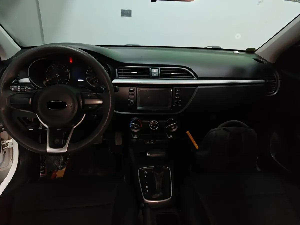 2017 Kia K2 1.4L 100HP L4 6AT,autocango,china used car exporter,china ev exporter,chinese used car exporter,chinese used ev exporter