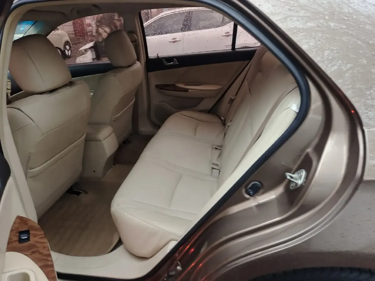 2011 BYD G6 1.5T 154HP L4 6MT,autocango,china used car exporter,china ev exporter,chinese used car exporter,chinese used ev exporter