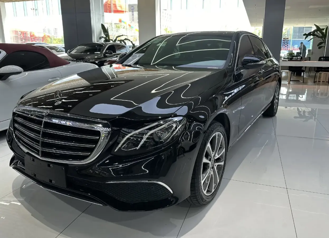 2019 Mercedes-Benz E Class 2.0T 184HP L4 9AT