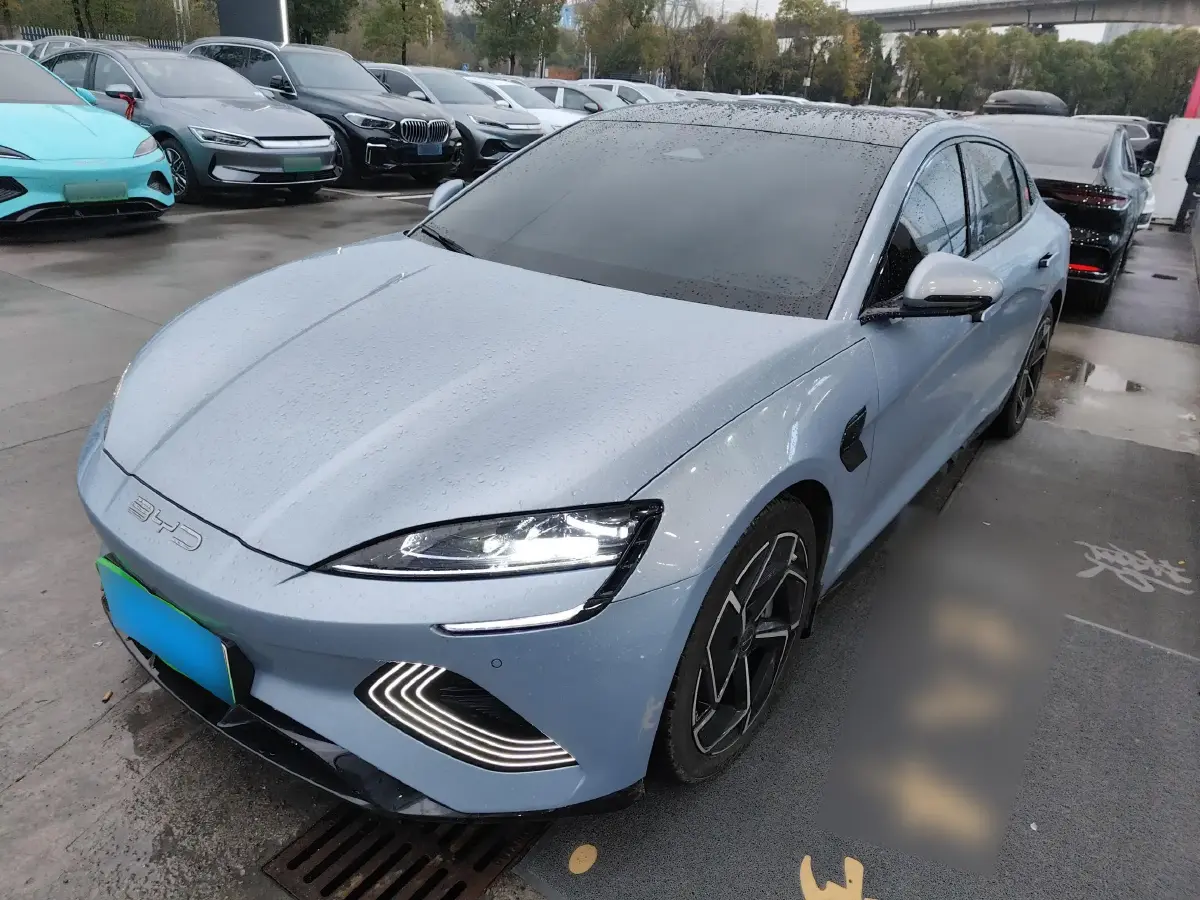 2022 BYD Seal BEV 82.5KWH