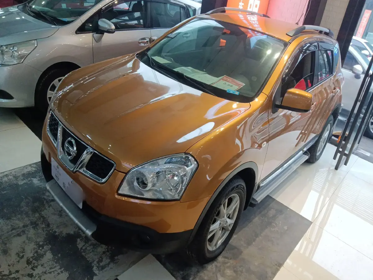 2012 Nissan Qashqai 2.0L 144HP L4 CVT