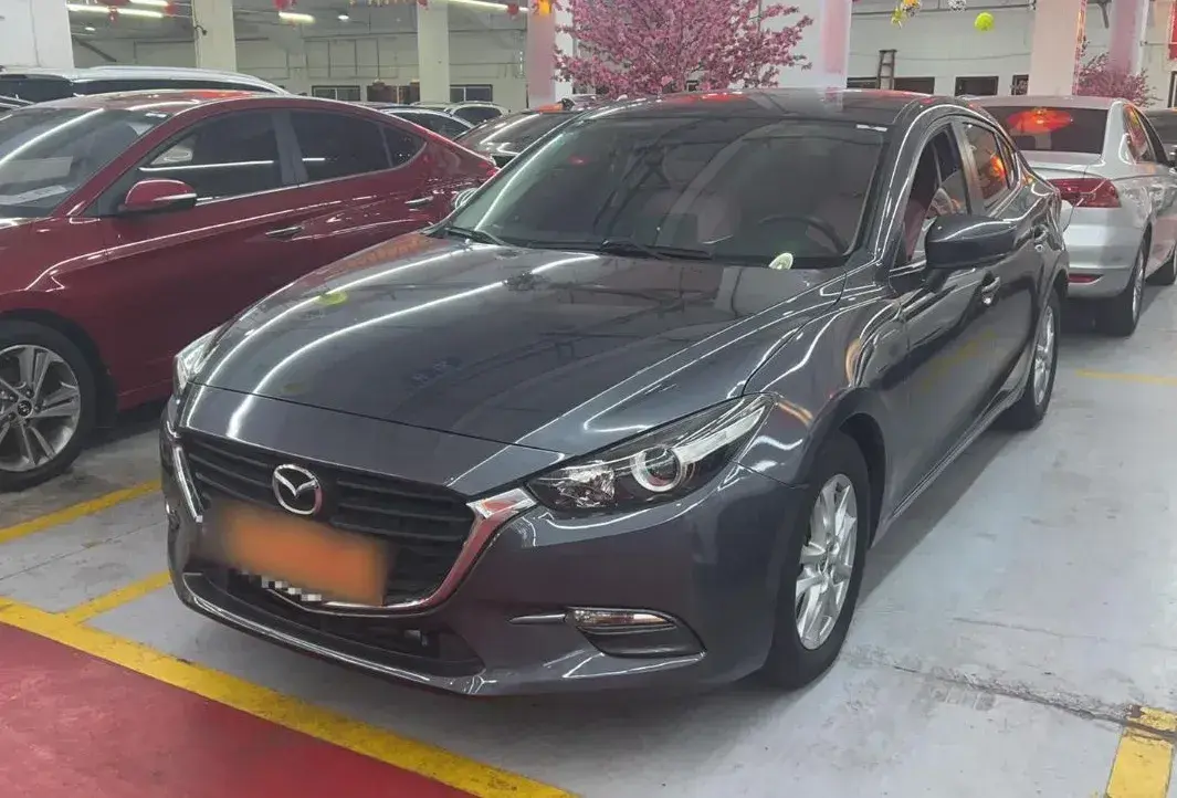 2017 Mazda 3 Axela 1.5L 117HP L4 6AT