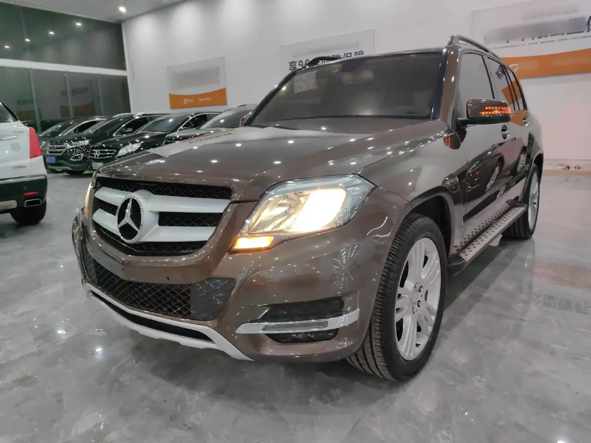 2014 Mercedes-Benz GLK Class 2.0T 211HP L4 7AT