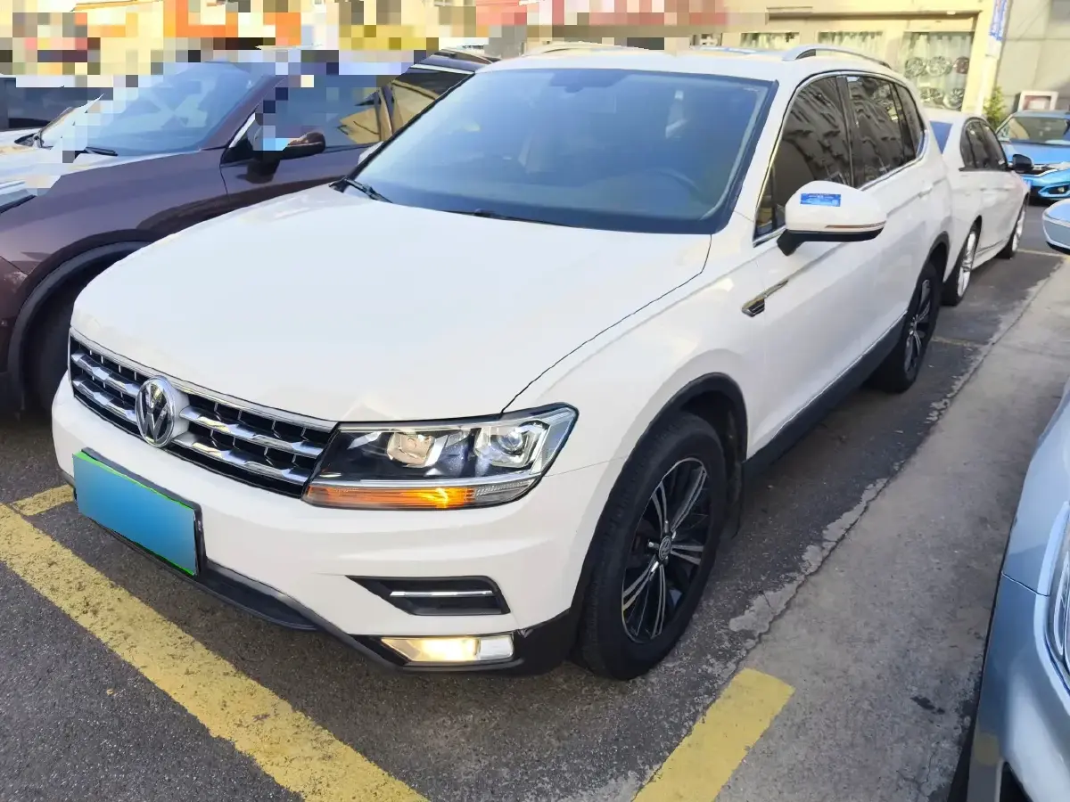 2019 Volkswagen Tiguan L 2.0T 186HP L4 7DCT