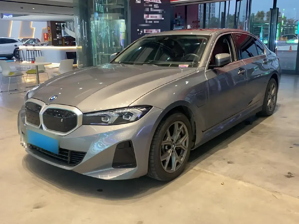 2022 BMW i3 BEV 70KWH