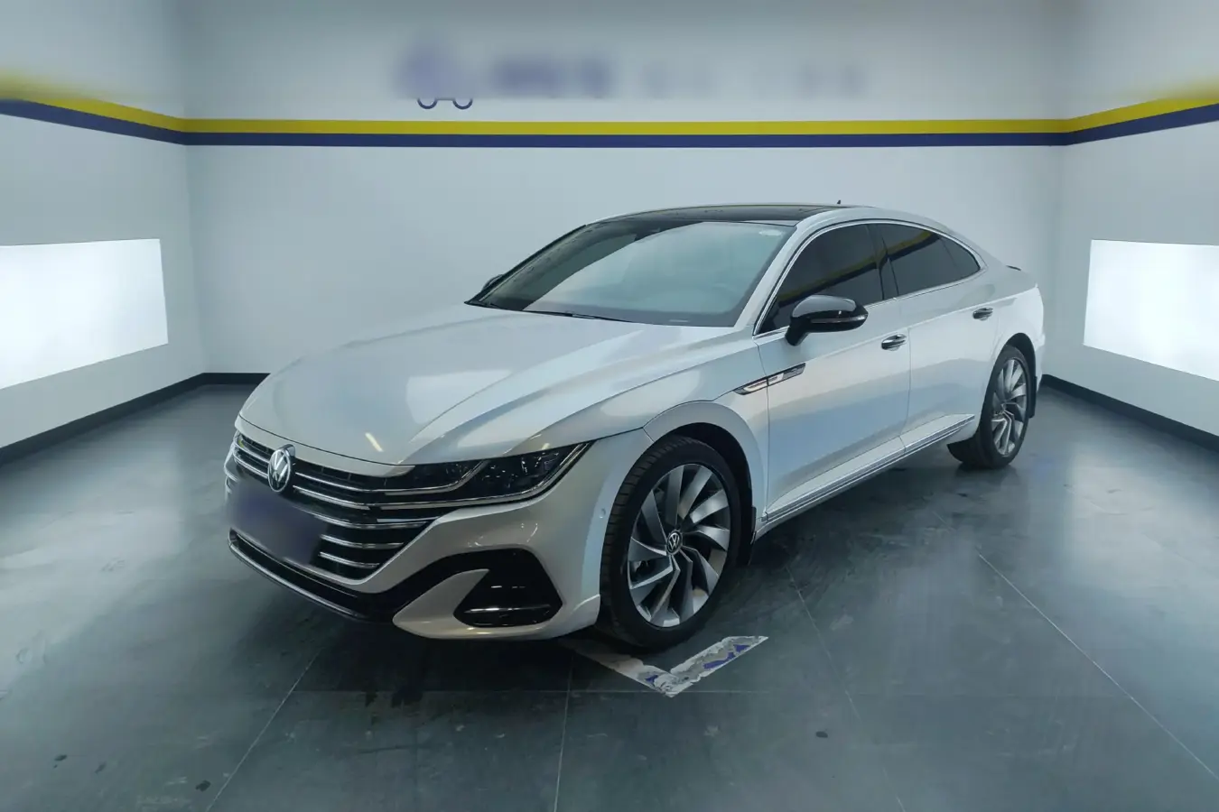 2021 Volkswagen CC 2.0T 220HP L4 7DCT