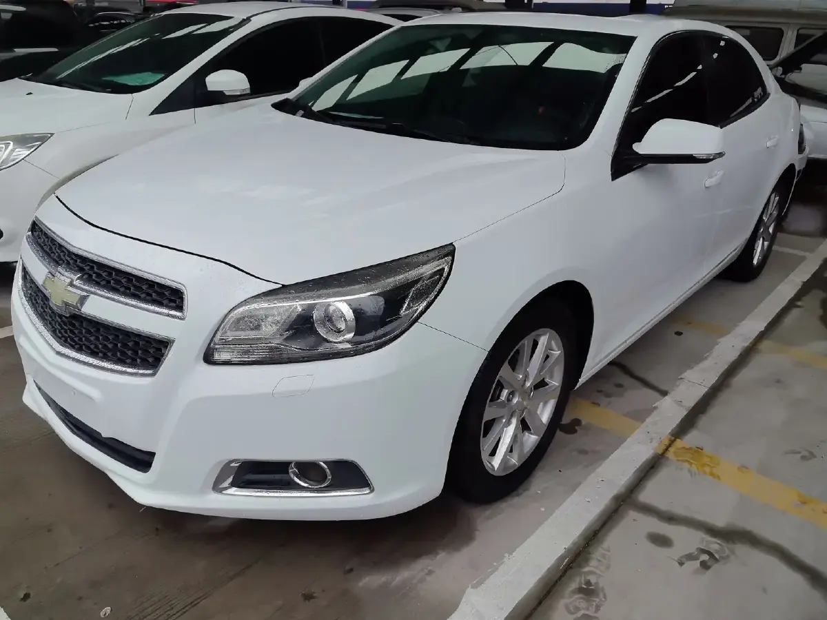 2012 Chevrolet Malibu 2.0L 147HP L4 6AT