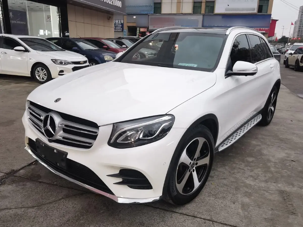 2018 Mercedes-Benz GLC Class 2.0T 211HP L4 9AT
