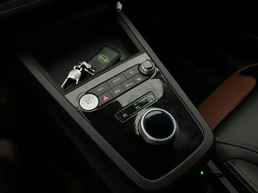 2019 BYD S2 BEV 40.62KWH,autocango,china used car exporter,china ev exporter,chinese used car exporter,chinese used ev exporter