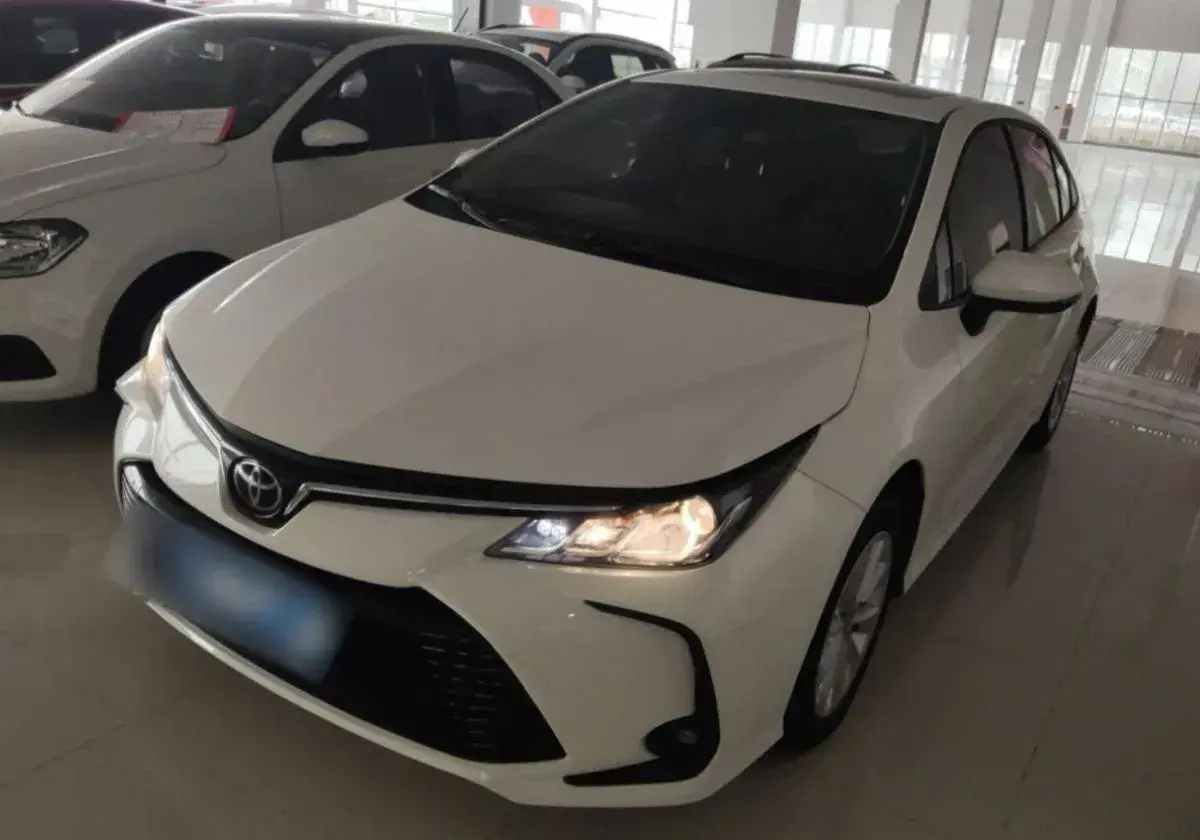 2021 Toyota Corolla 1.2T 116HP L4 CVT