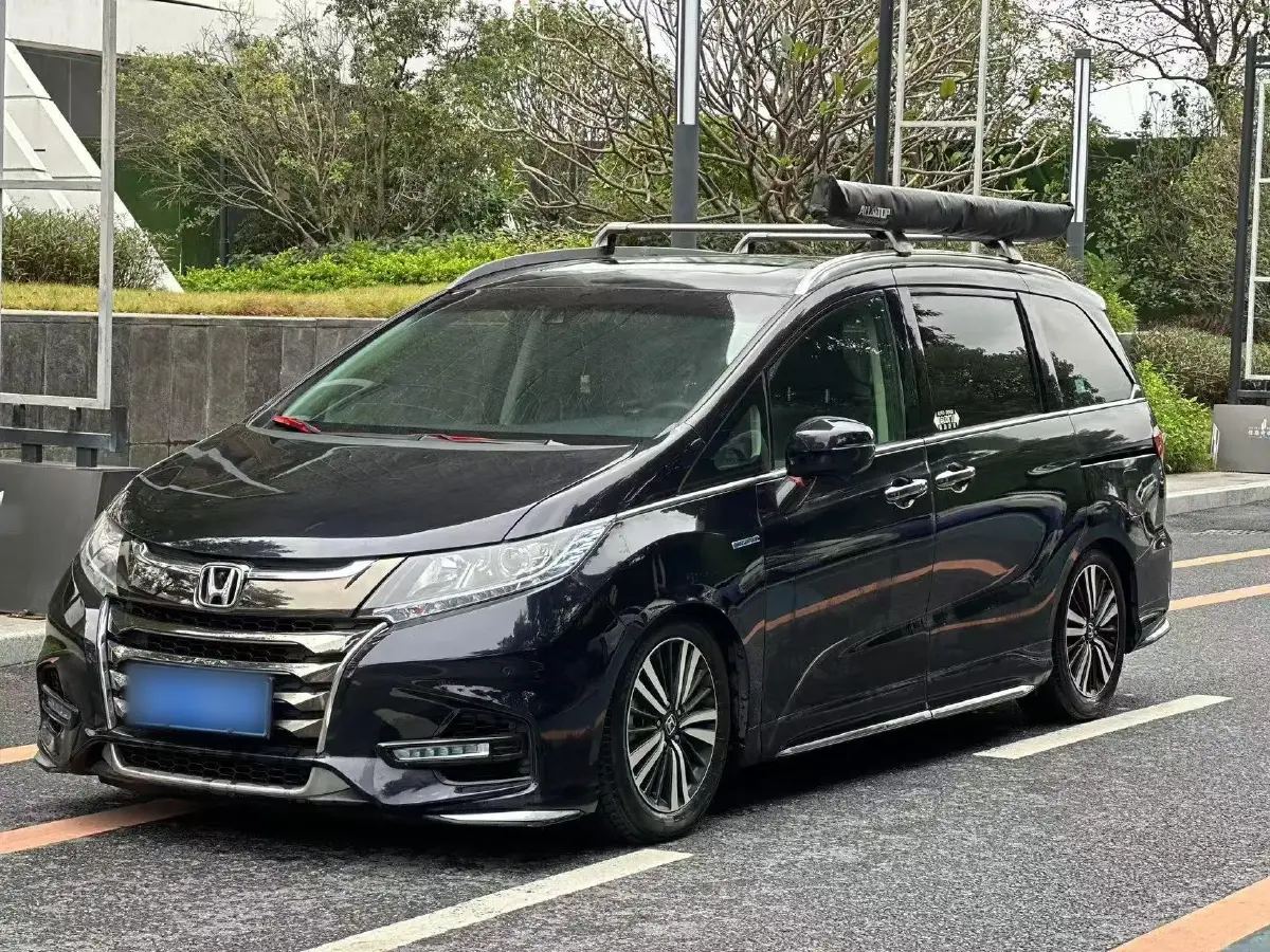 2021 Honda Odyssey 2.0L 146HP L4 E-CVT Hybrid