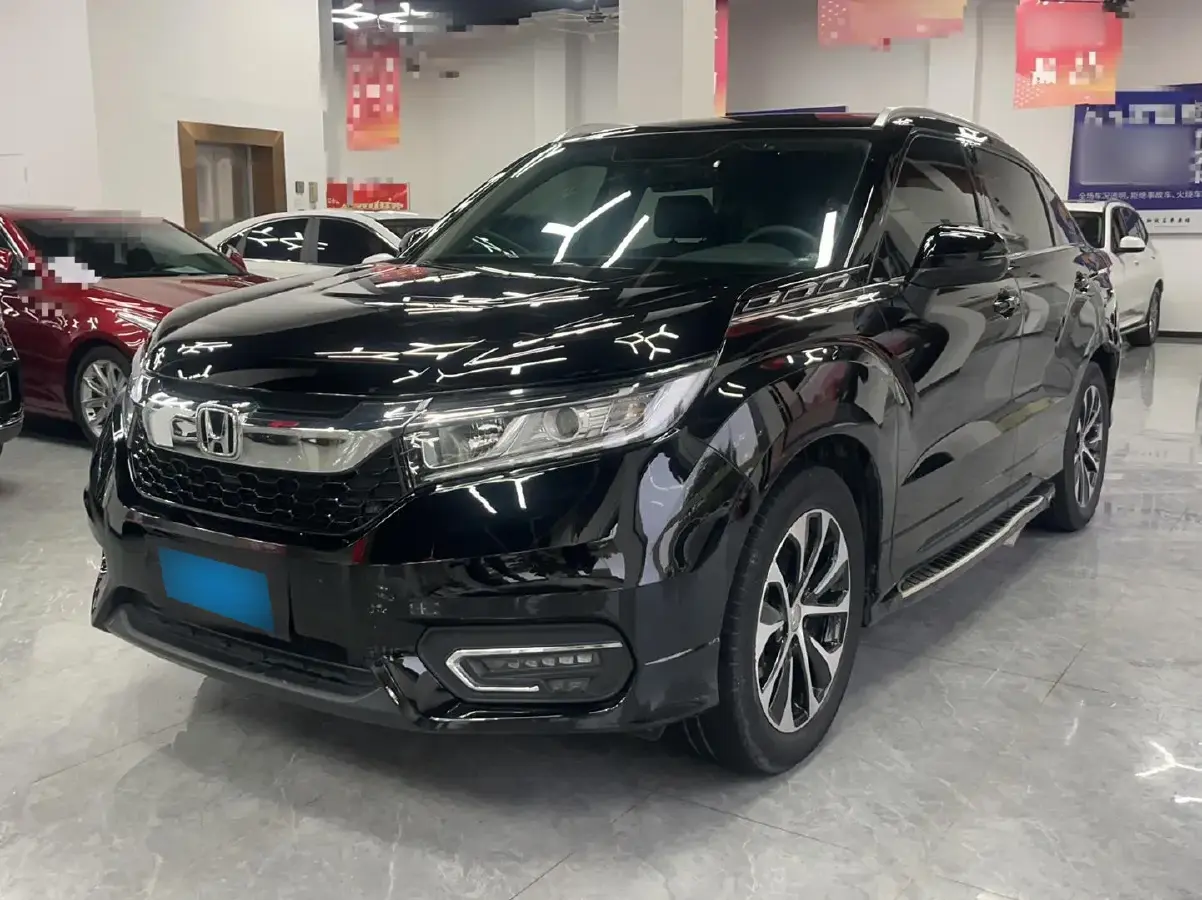 2017 Honda Avancier 1.5T 193HP L4 CVT